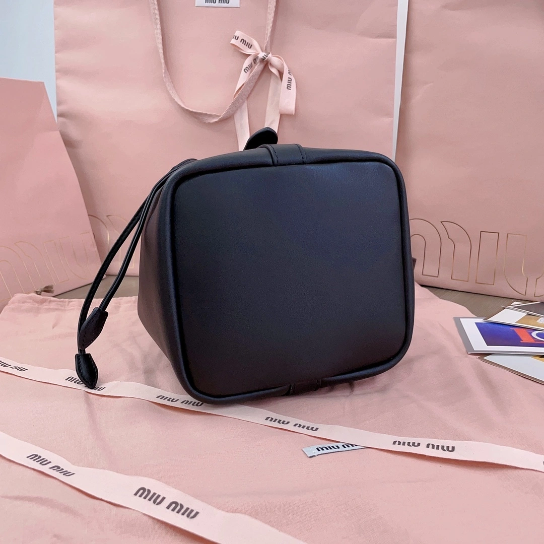 MOMO-- 7iu7iu 5BE090_2CRM_F0002_V_OOO Calfskin item:D-B063G2222