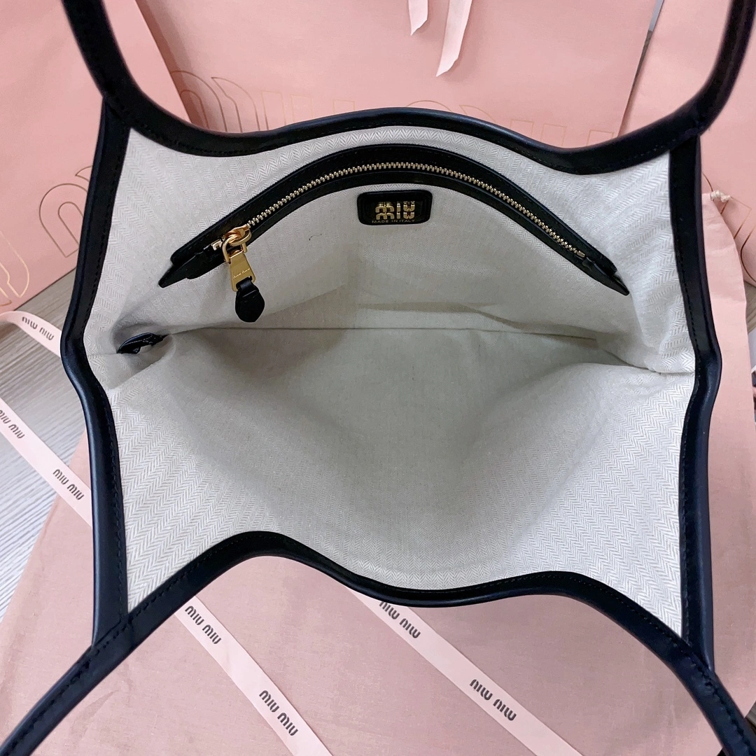 MOMO-- 7iu7iu 5BG231_2CRI_F0002_V_MLY Calfskin item:D-B063G2217