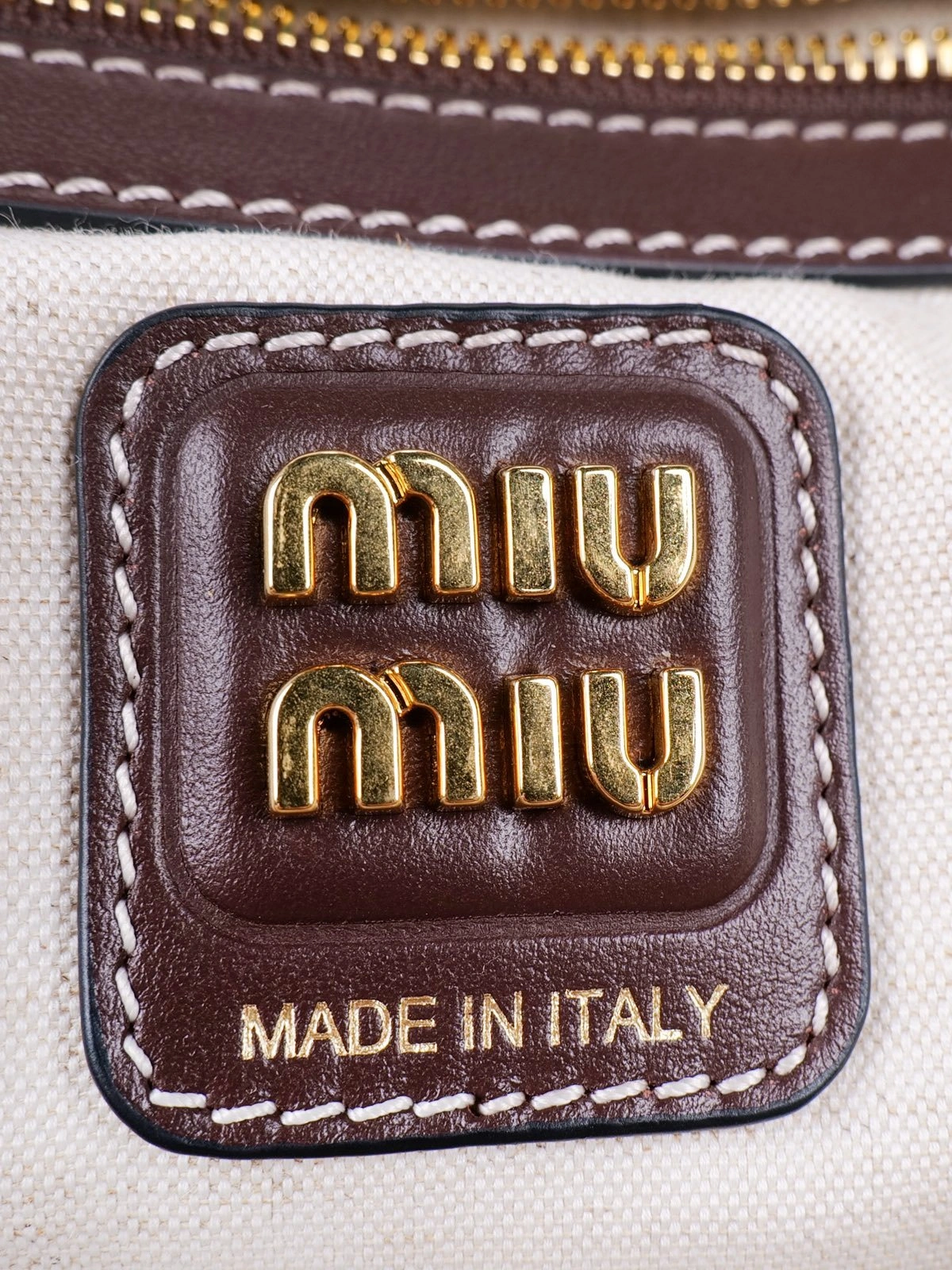 MOMO-- 7iu7iu 5BG231_2CRW_F0NBL high quality version Calfskin item:E-B461A1255