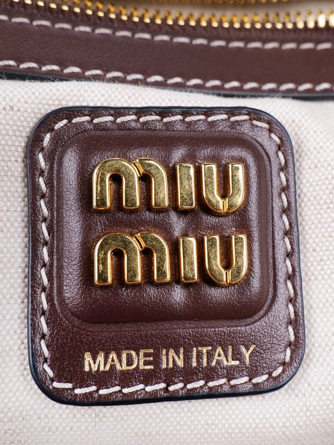 MOMO-- 7iu7iu 5BG231_2CRW_F0NBL high quality version Calfskin item:E-B461A1255