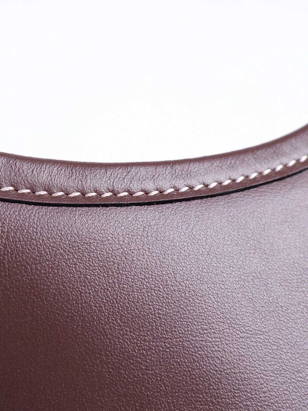MOMO-- 7iu7iu 5BG231_2CRW_F0NBL high quality version Calfskin item:E-B461A1255