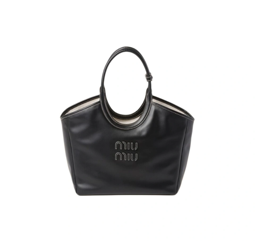 MOMO-- 7iu7iu 5BG281_2DDJ_F0002_V_OOO Calfskin item:D-B063G2210