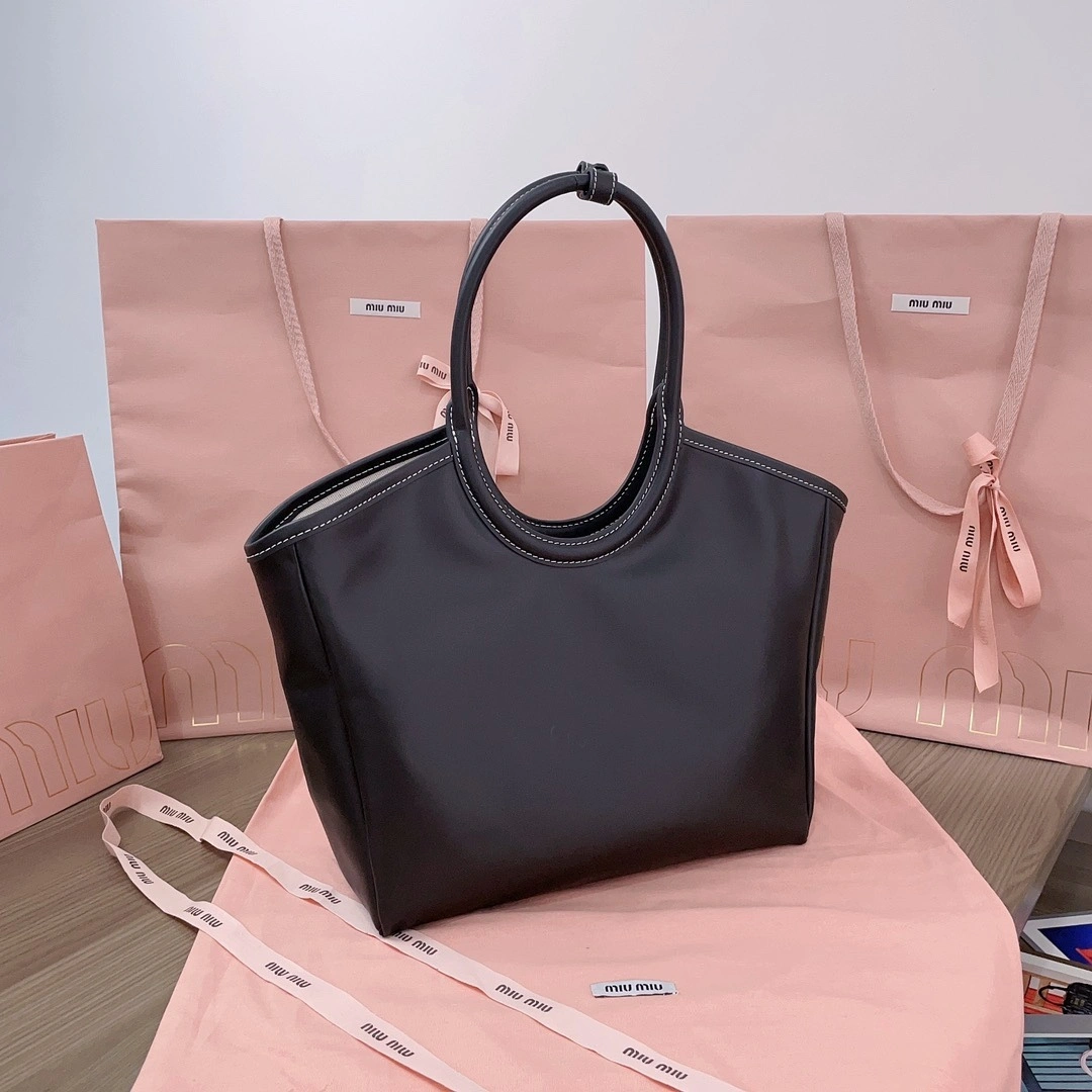 MOMO-- 7iu7iu 5BG281_2DDJ_F0002_V_OOO Calfskin item:D-B063G2210