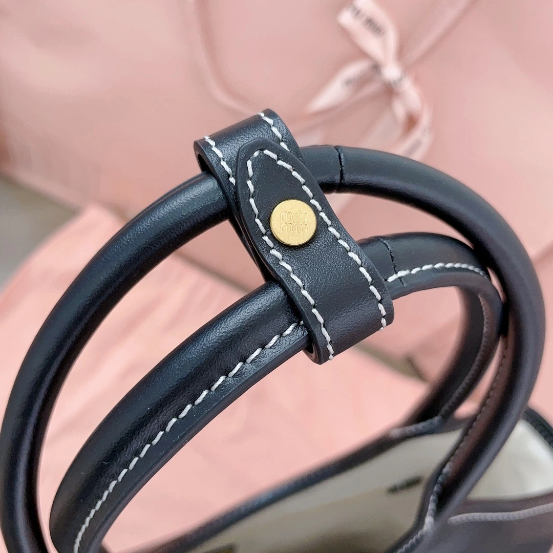 MOMO-- 7iu7iu 5BG281_2DDJ_F0002_V_OOO Calfskin item:D-B063G2210