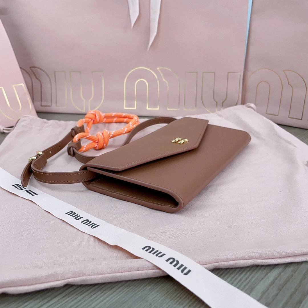 MOMO-- 7iu7iu 5MT025_2CRT_F0P8Q Calfskin item:D-B063G2673