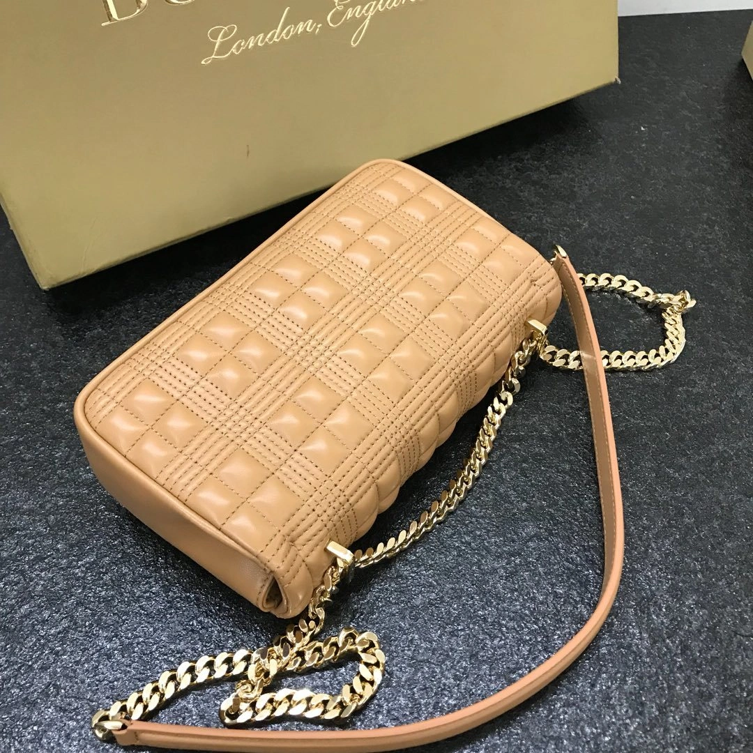 MOMO-- 80208481 item:D-B278A2286R