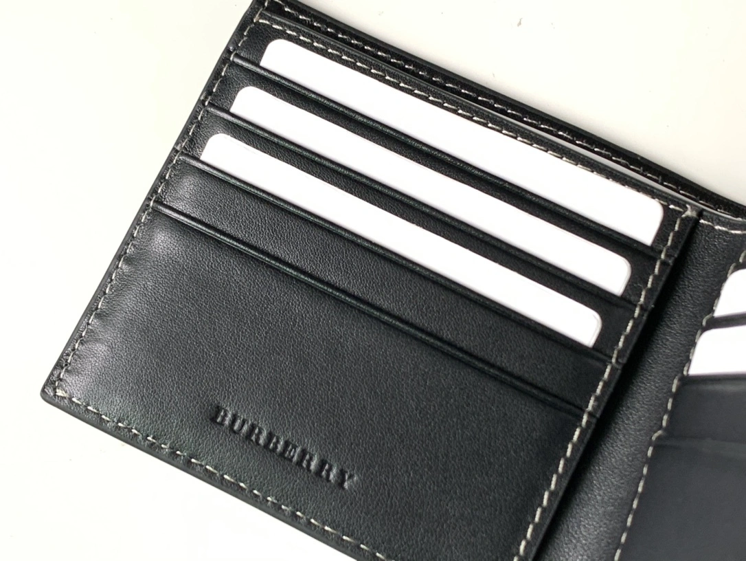 &MOMO-- 80366661 item:D-B278A2336R