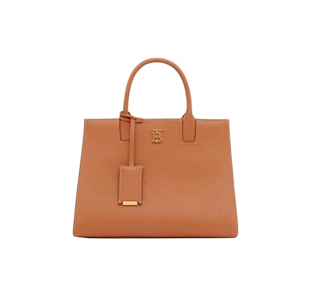 MOMO-- 80490451 item:D-B278A2246R