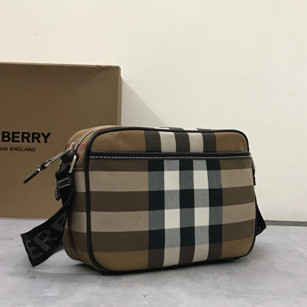 MOMO-- 80491451 item:D-B278A2280R