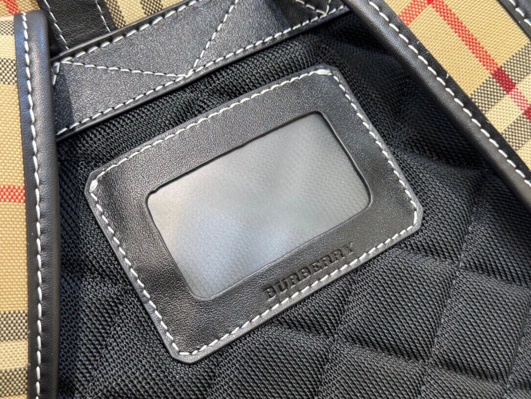 MOMO-- 80541201 item:D-B000A2437R