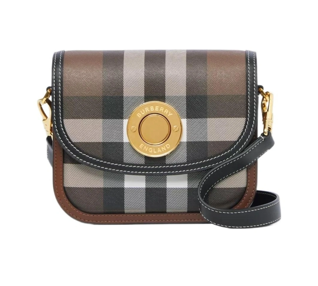 MOMO-- 80557811 item:D-B000A2434R
