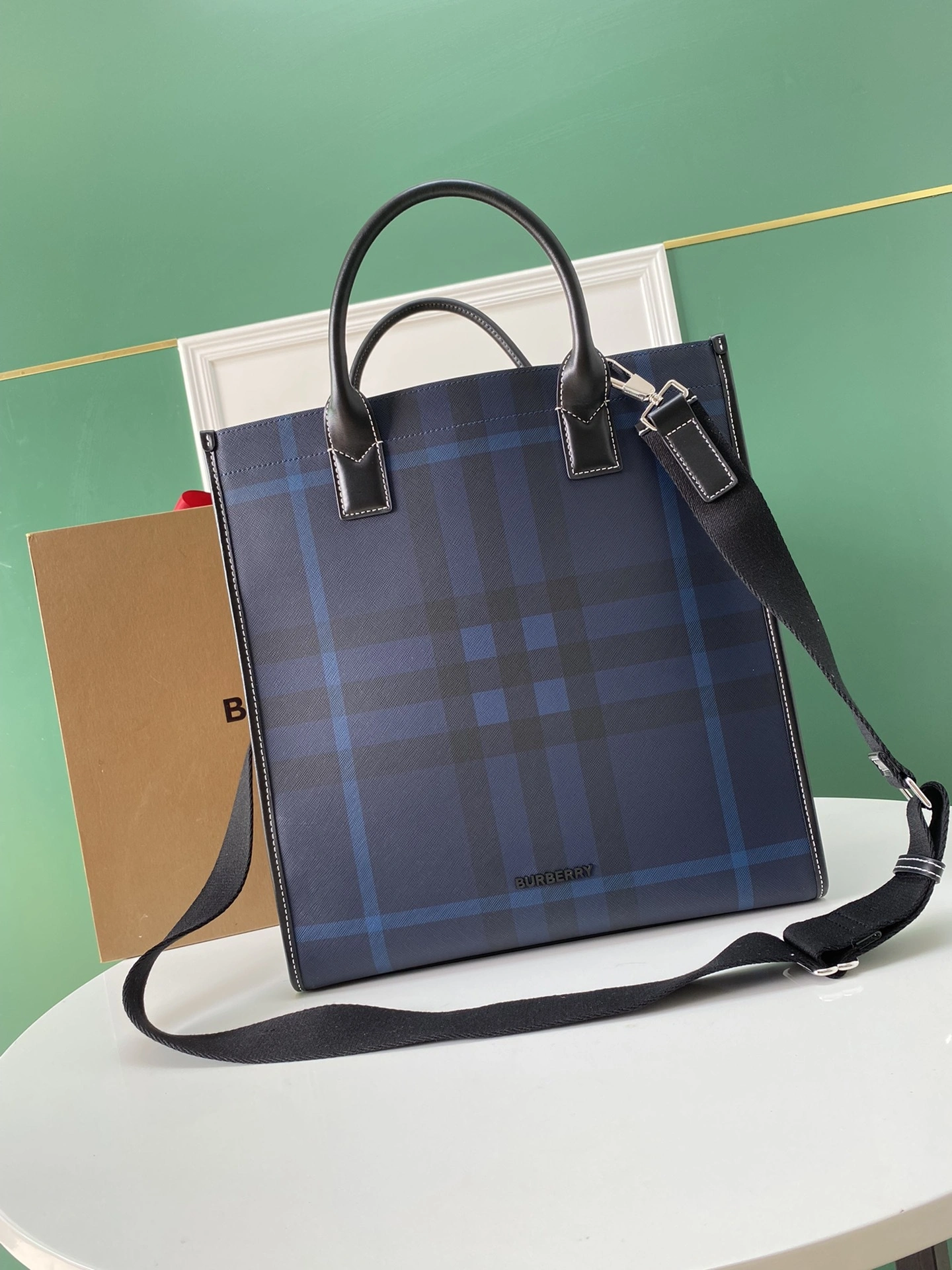 MOMO-- 80594571 item:D-B278A2306R