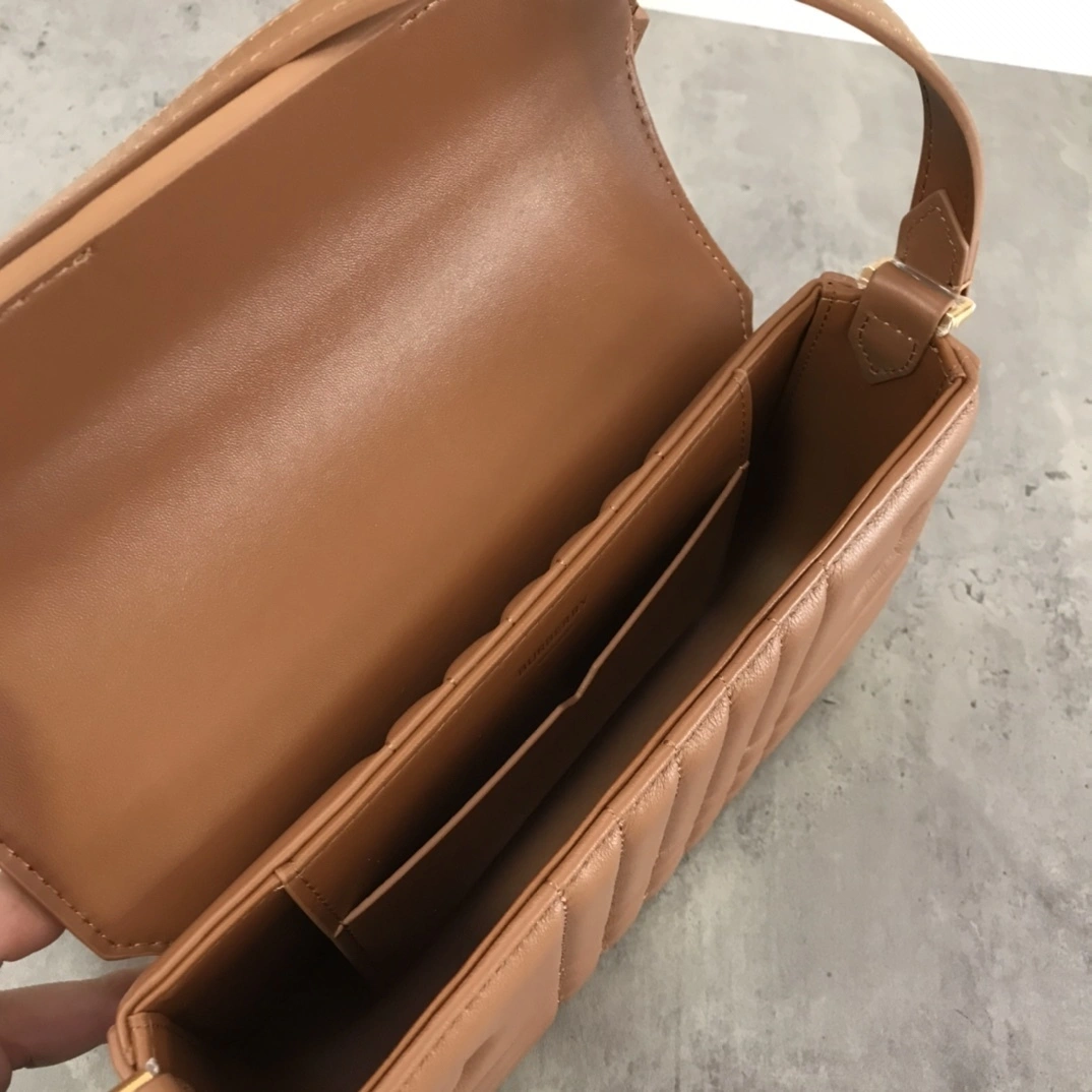 MOMO-- 80611841 item:D-B278A2234R