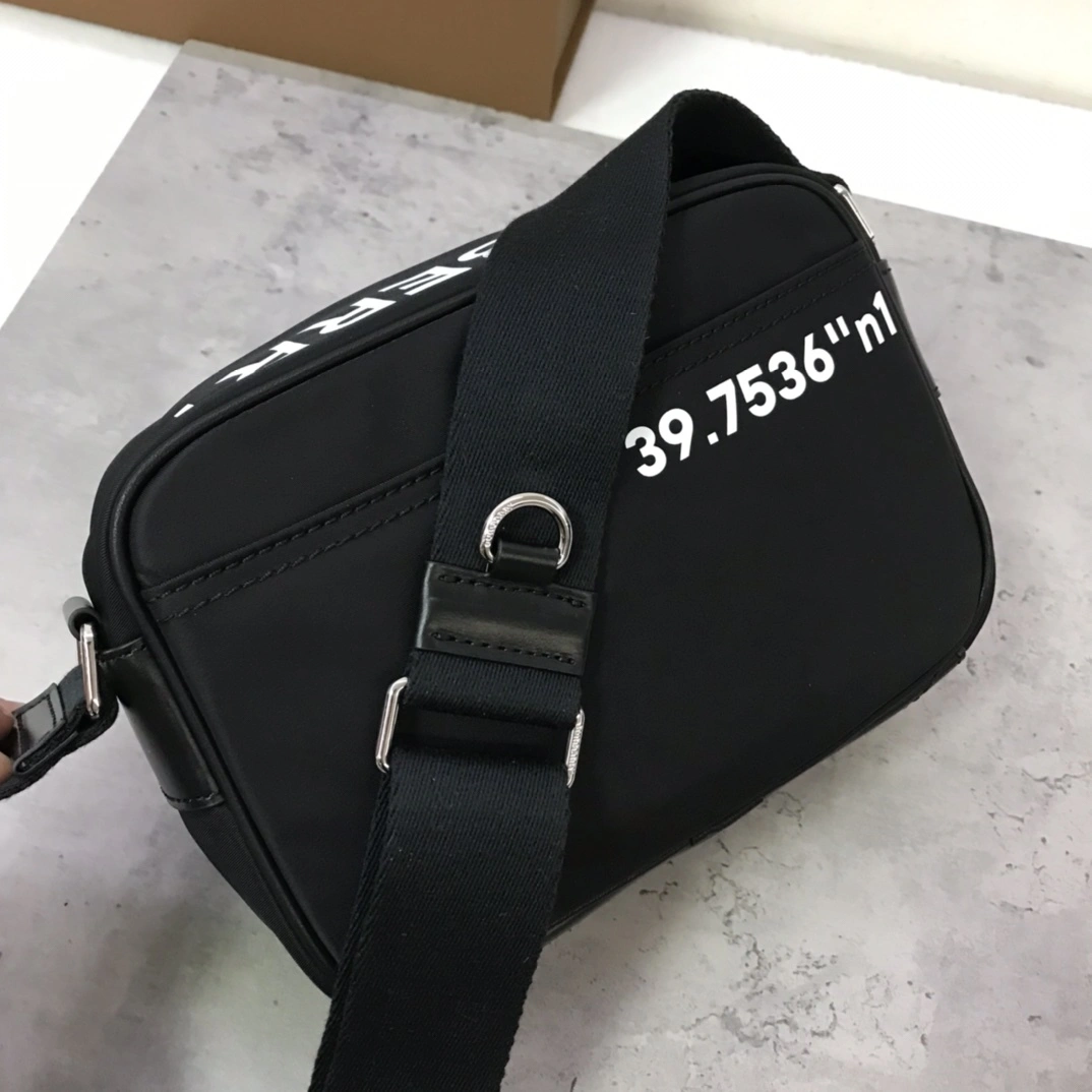 MOMO-- 80648651 item:D-B278A2320R