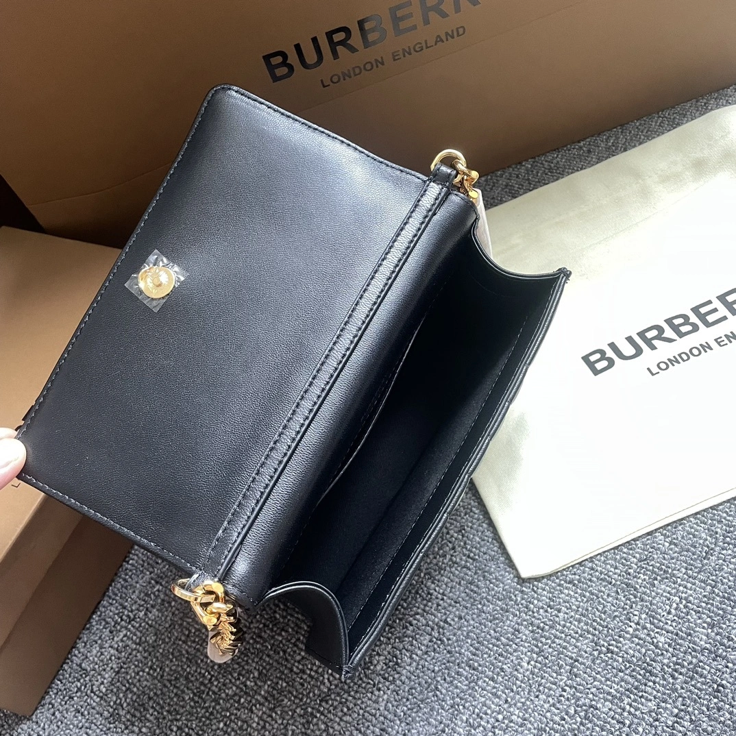 MOMO-- 80661761 item:D-B278A2313R