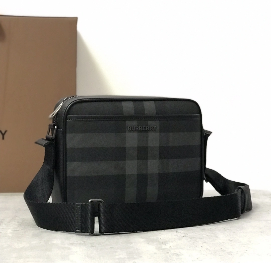 MOMO-- 80685881 item:D-B278A2262R