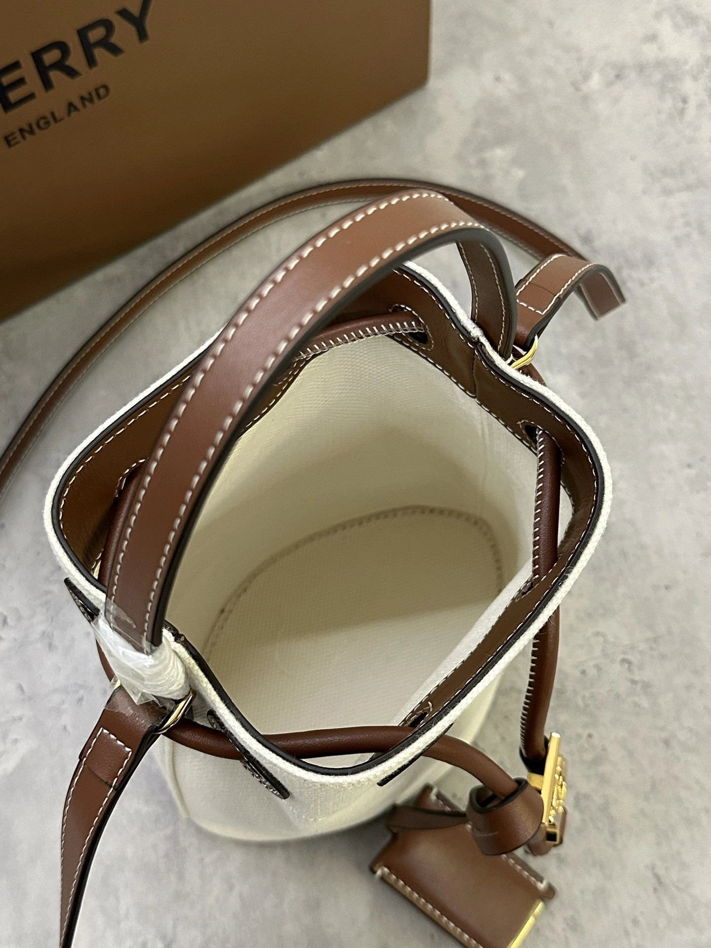 MOMO-- 80705761 item:D-B278A2309R