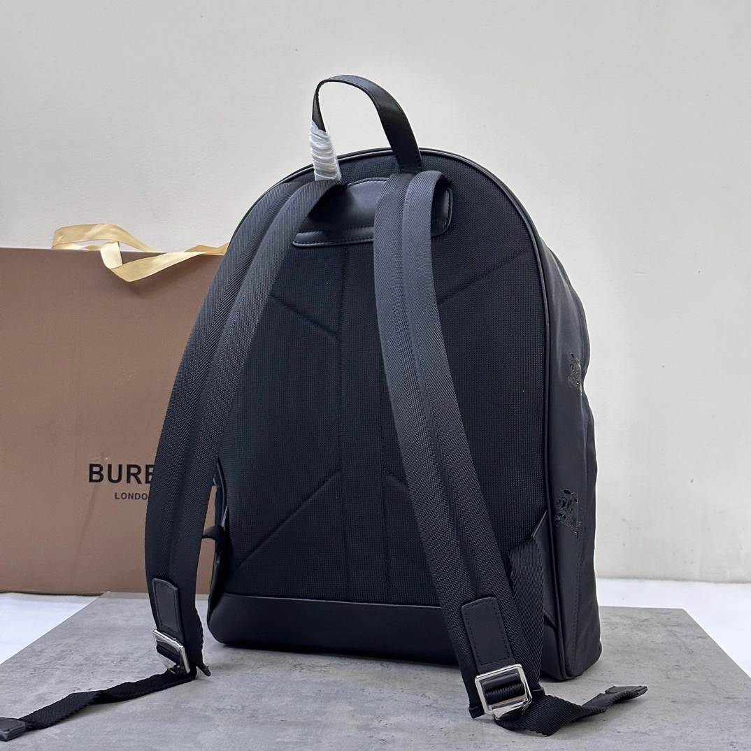 MOMO-- 80710361 item:D-B278A2276R