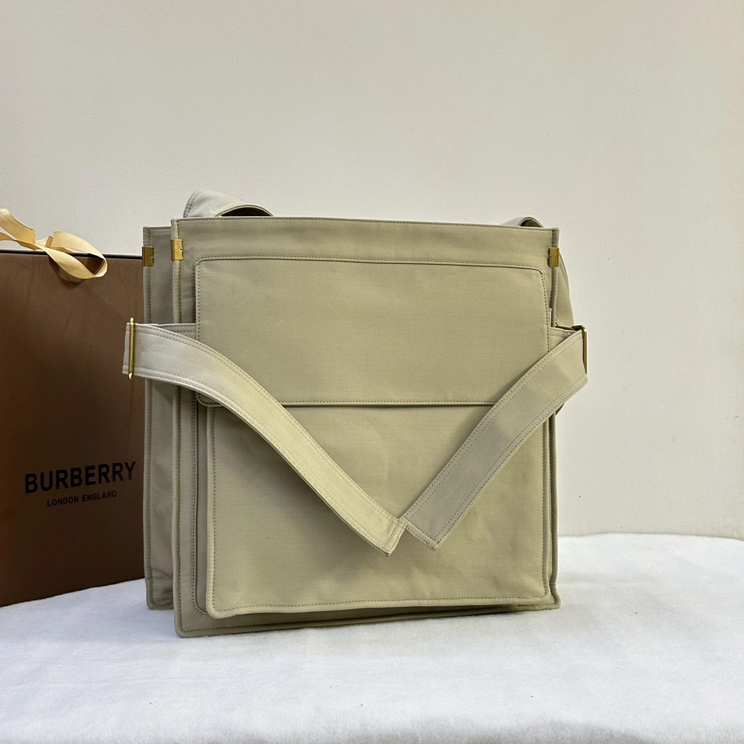MOMO-- 80752651 item:D-B278A2232R