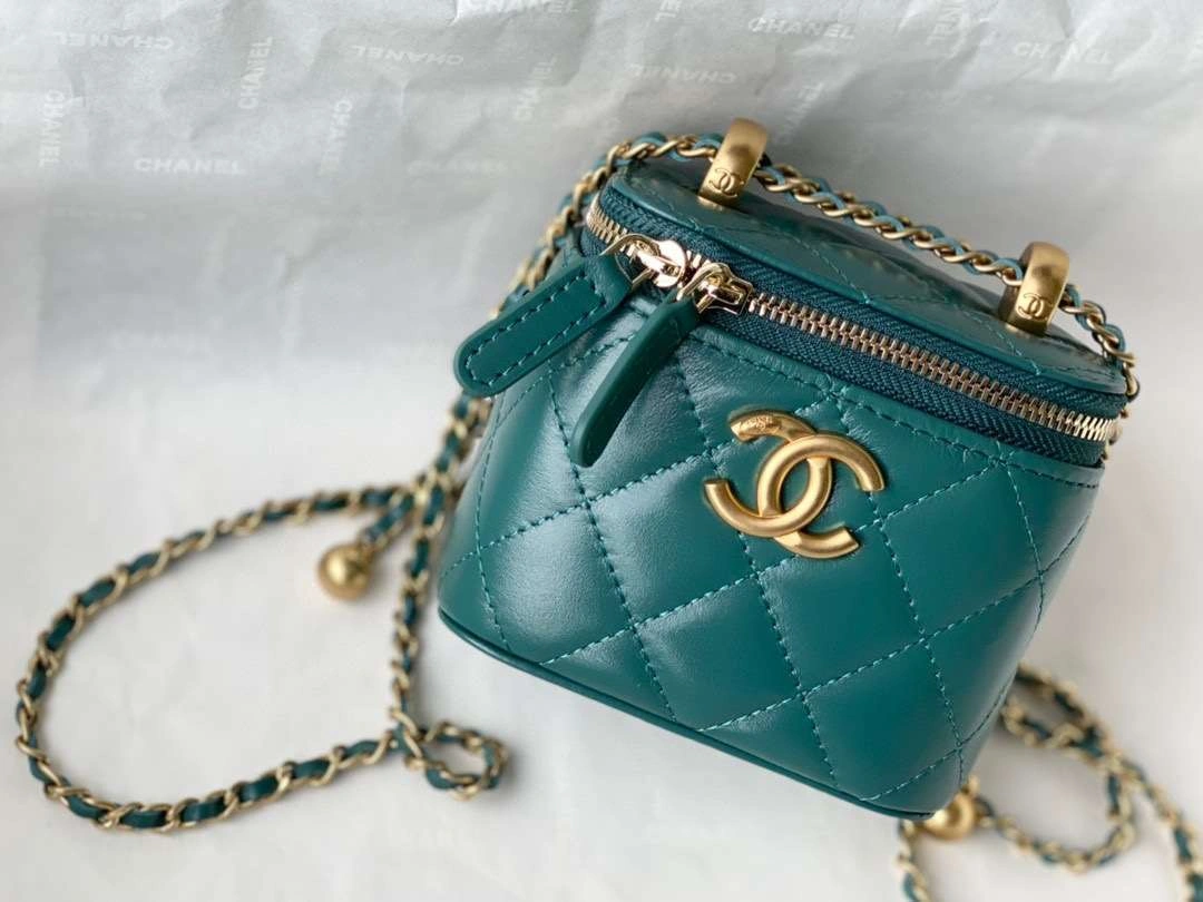 *MOMO---816516 cowhide item :050B00G2202