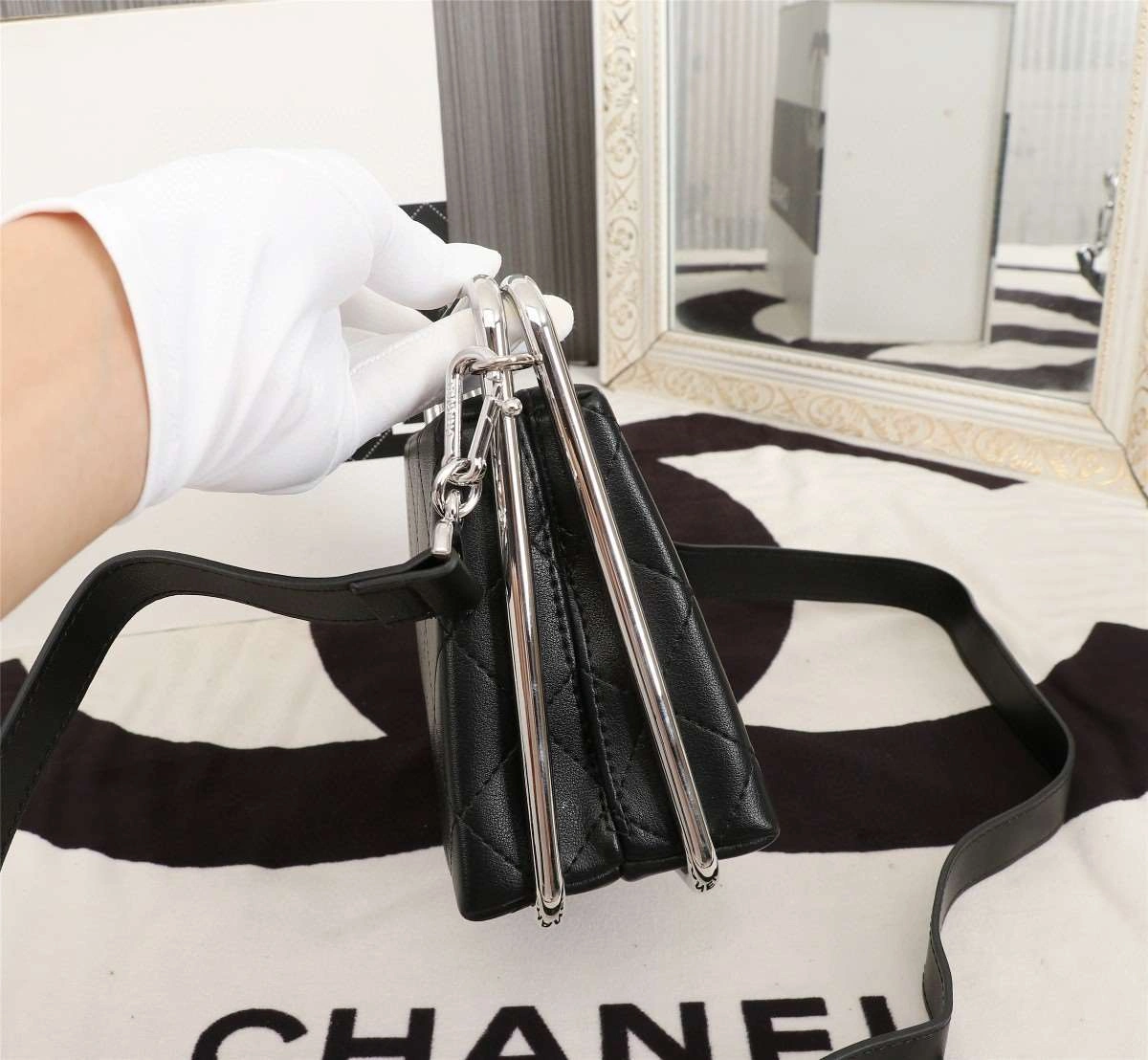 *MOMO---82292 cowhide item : A-B00G2843