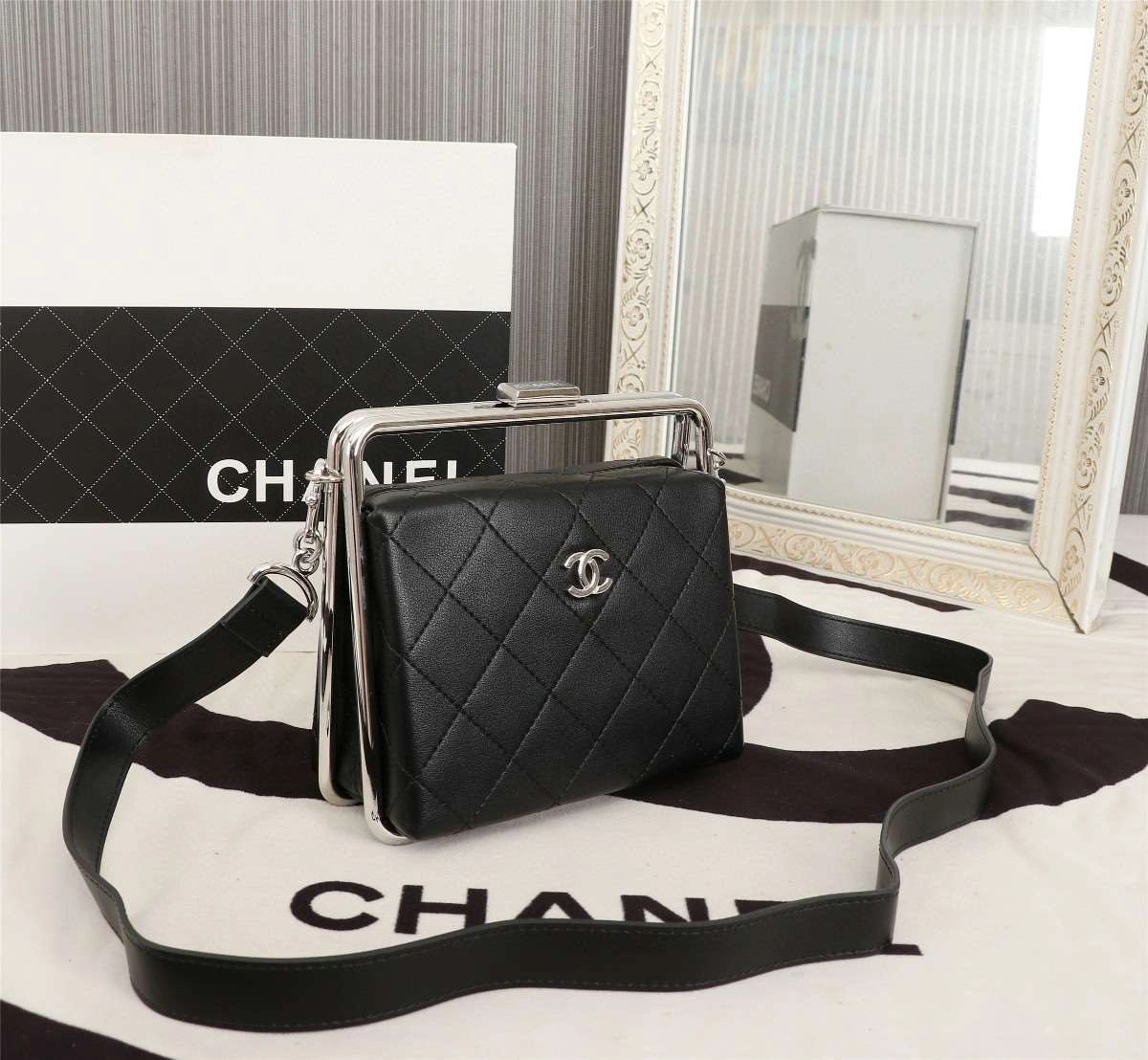 *MOMO---82292 cowhide item : A-B00G2843