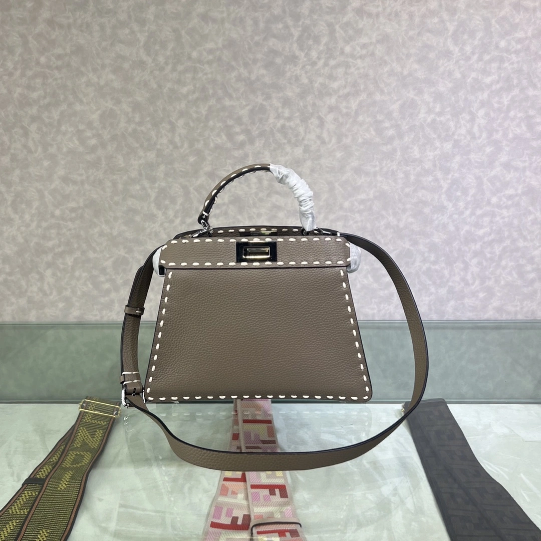 MOMO-- 8BN327-AFQ8-F1F20 Peekaboo ISeeU item:C-B063K2317R