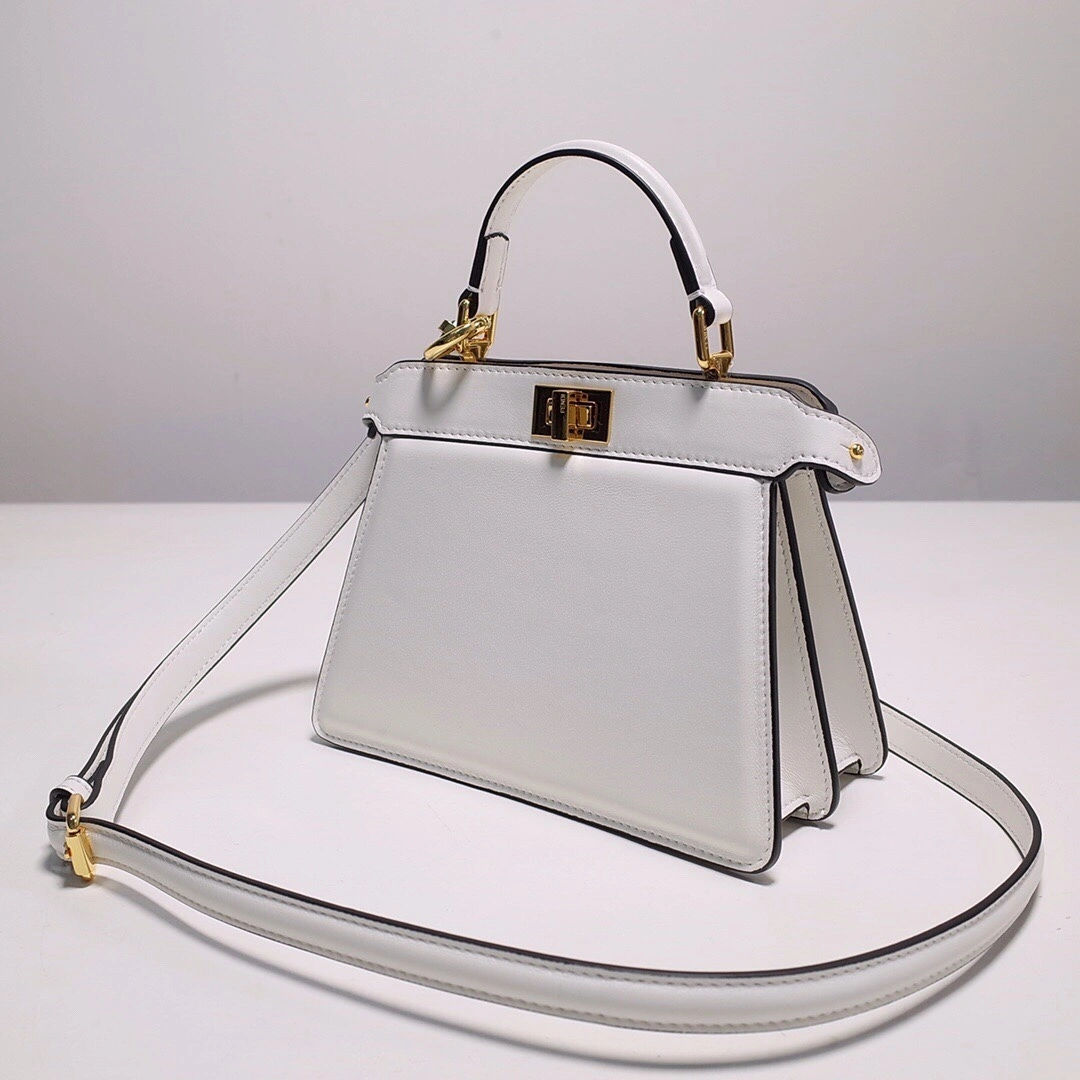 MOMO-- 8BN335-ABVE-F0QVL Peekaboo ISeeU item:C-B063K2221R
