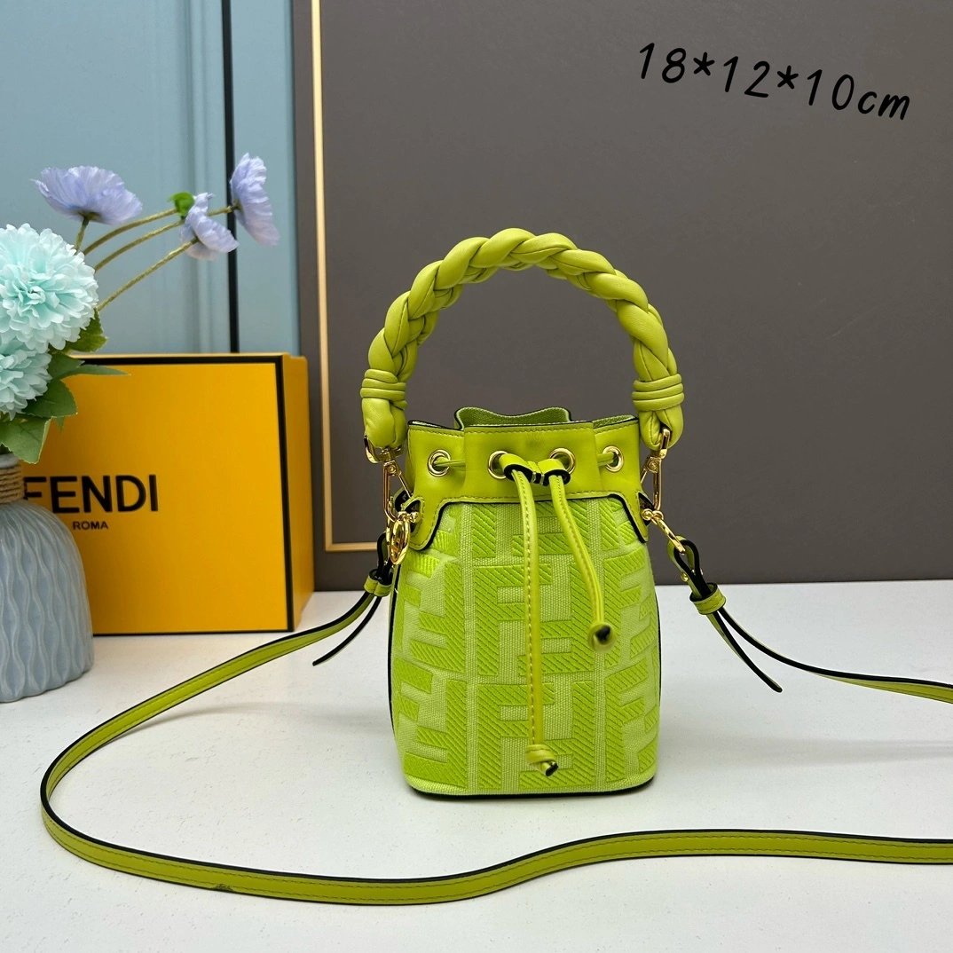 MOMO-- 8BS010-AKKW-F1JCP item：C-B118H1707R