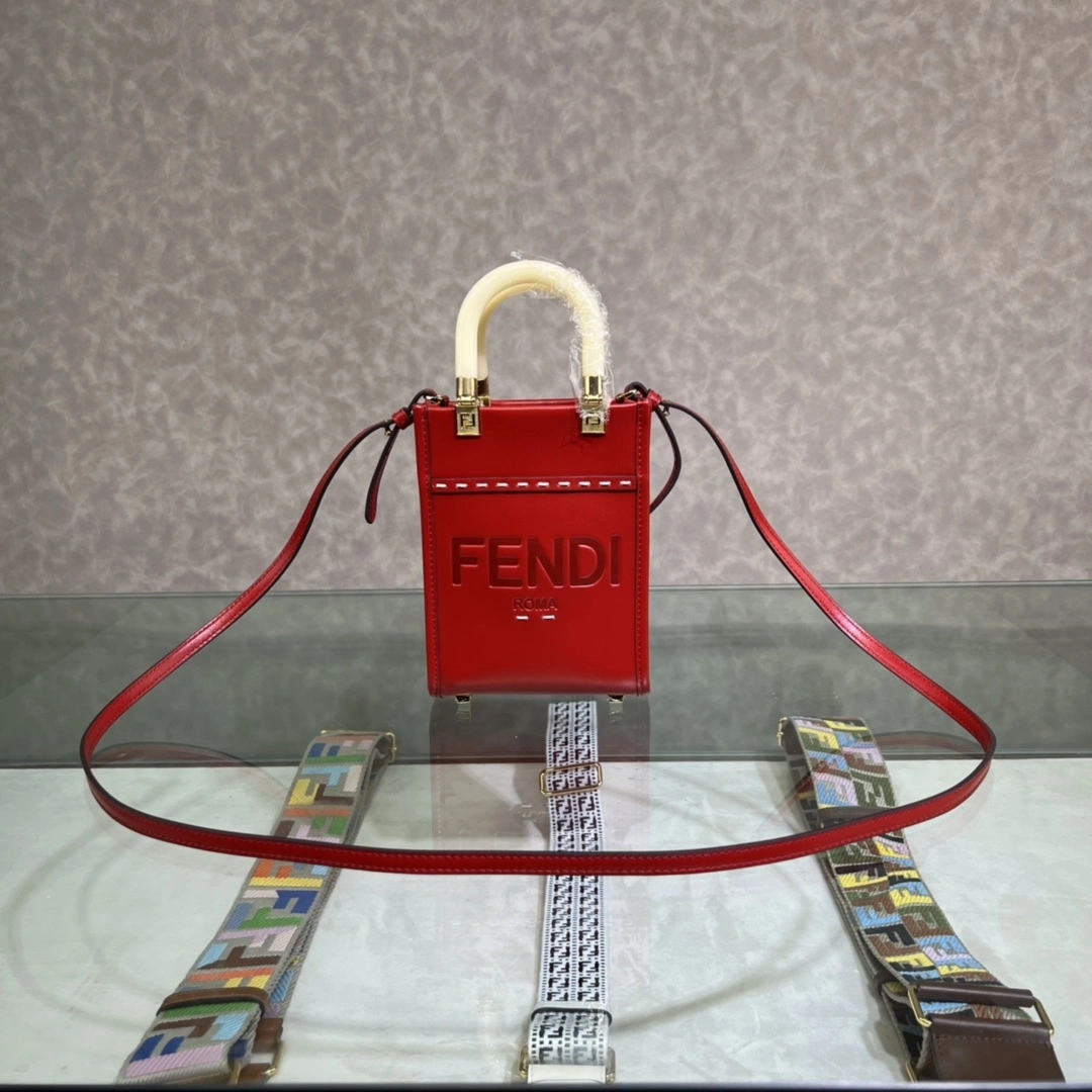 MOMO-- 8BS051-AHNV-F0XVW item：C-B063H0226R