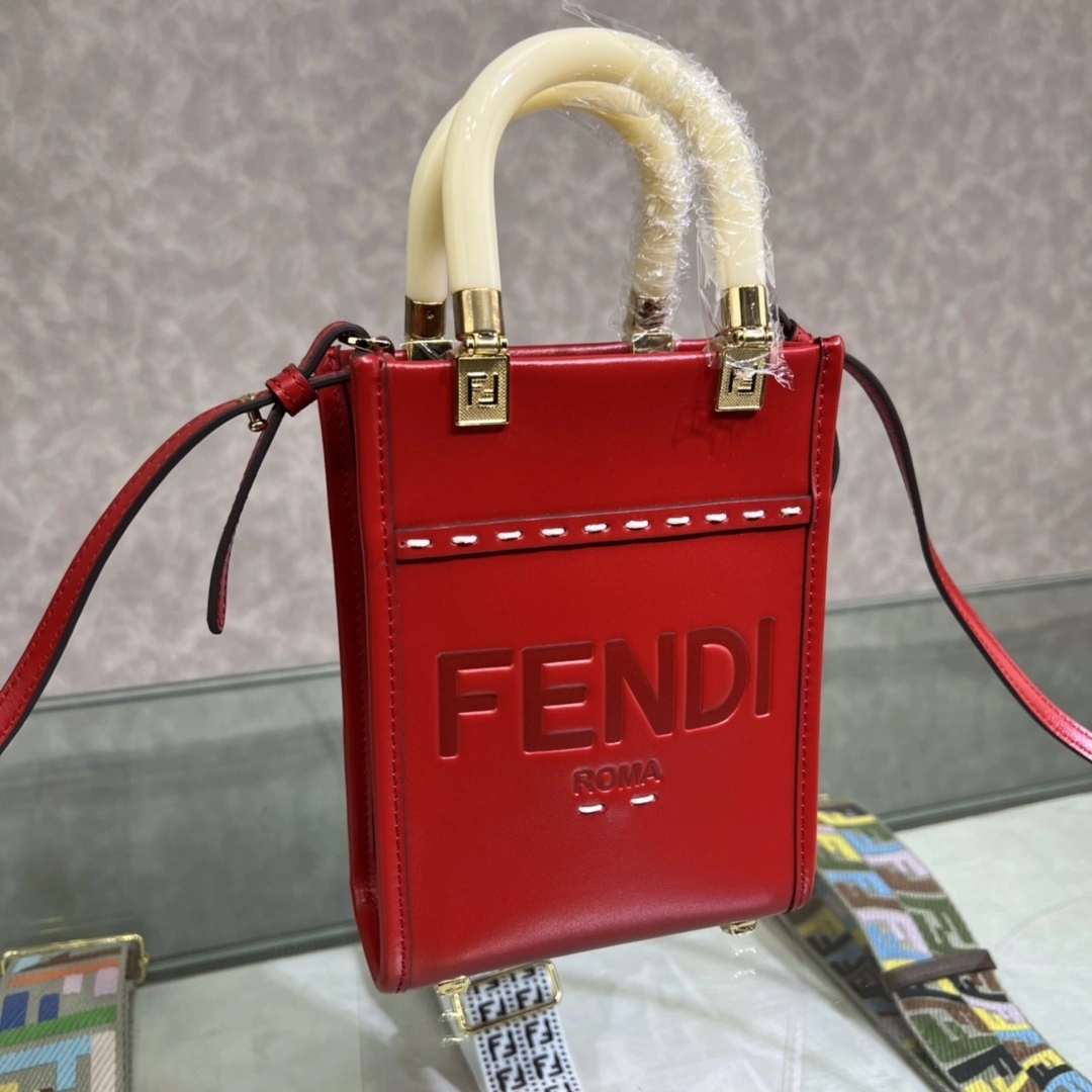 MOMO-- 8BS051-AHNV-F0XVW item：C-B063H0226R