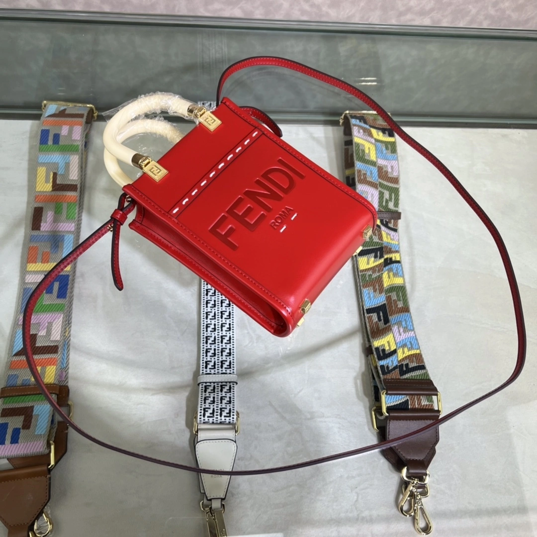 MOMO-- 8BS051-AHNV-F0XVW item：C-B063H0226R