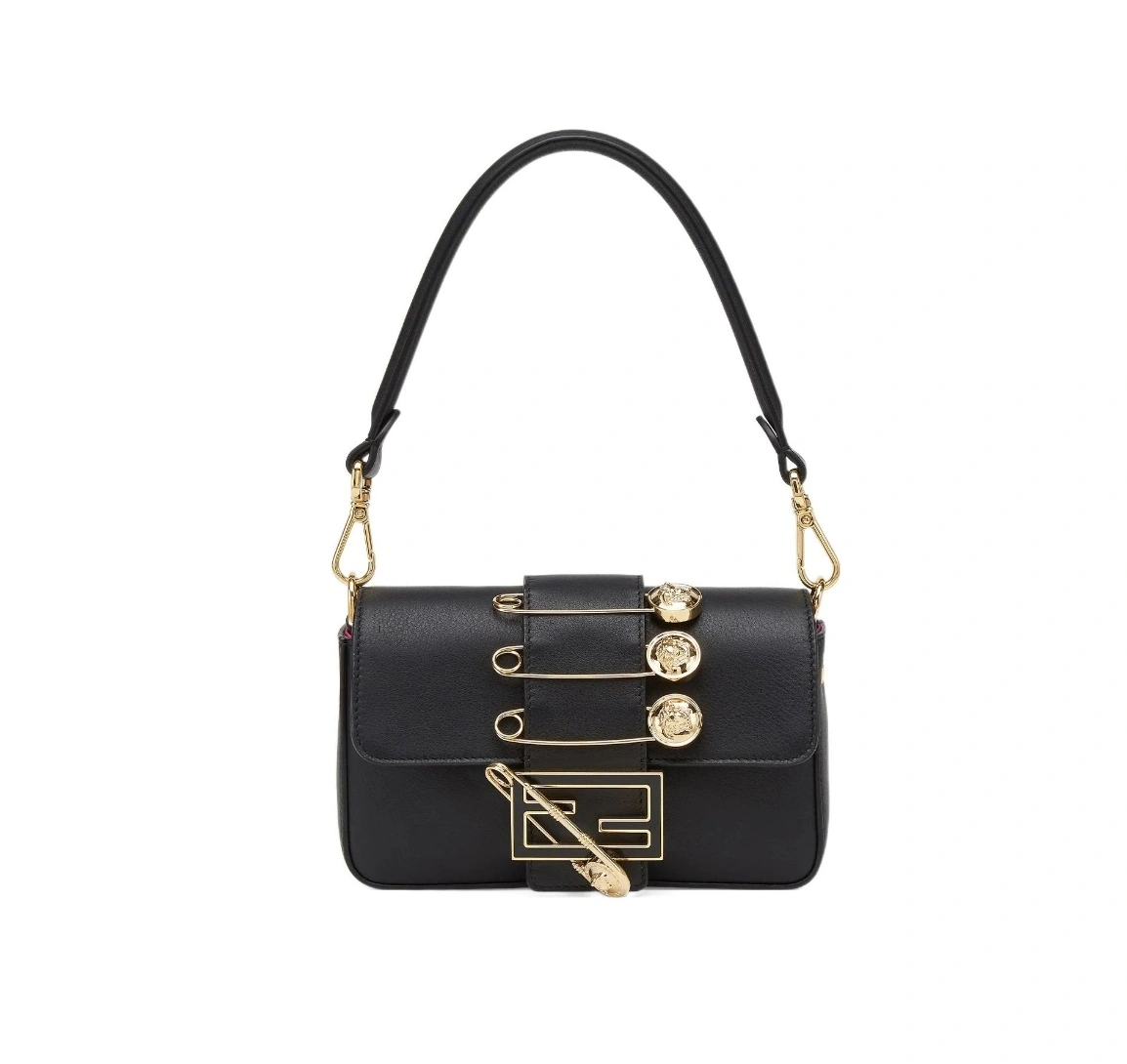 MOMO-- 8BS066-AJT6-F0KUR item：C-B063H1747R