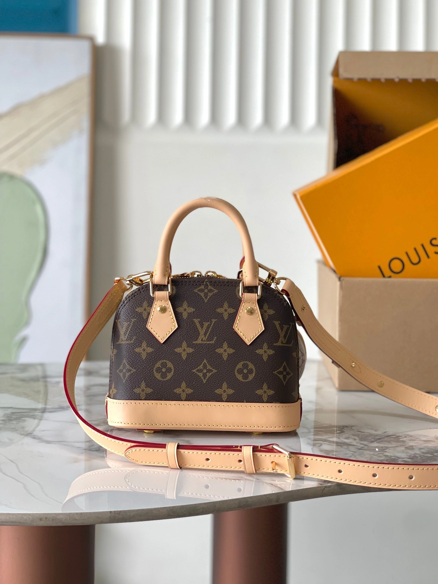 MOMO-- 8V K00015 high quality version item:E-B000I1013
