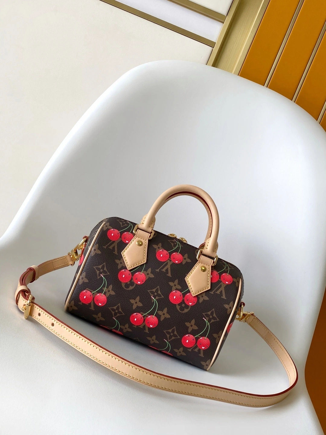 MOMO-- 8V M 13094 Speedy Bandoulière item:E-B000F1903