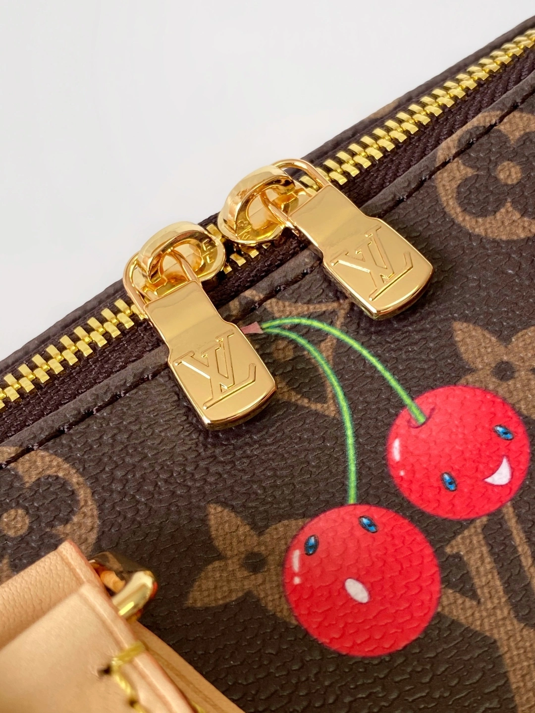 MOMO-- 8V M 13094 Speedy Bandoulière item:E-B000F1903