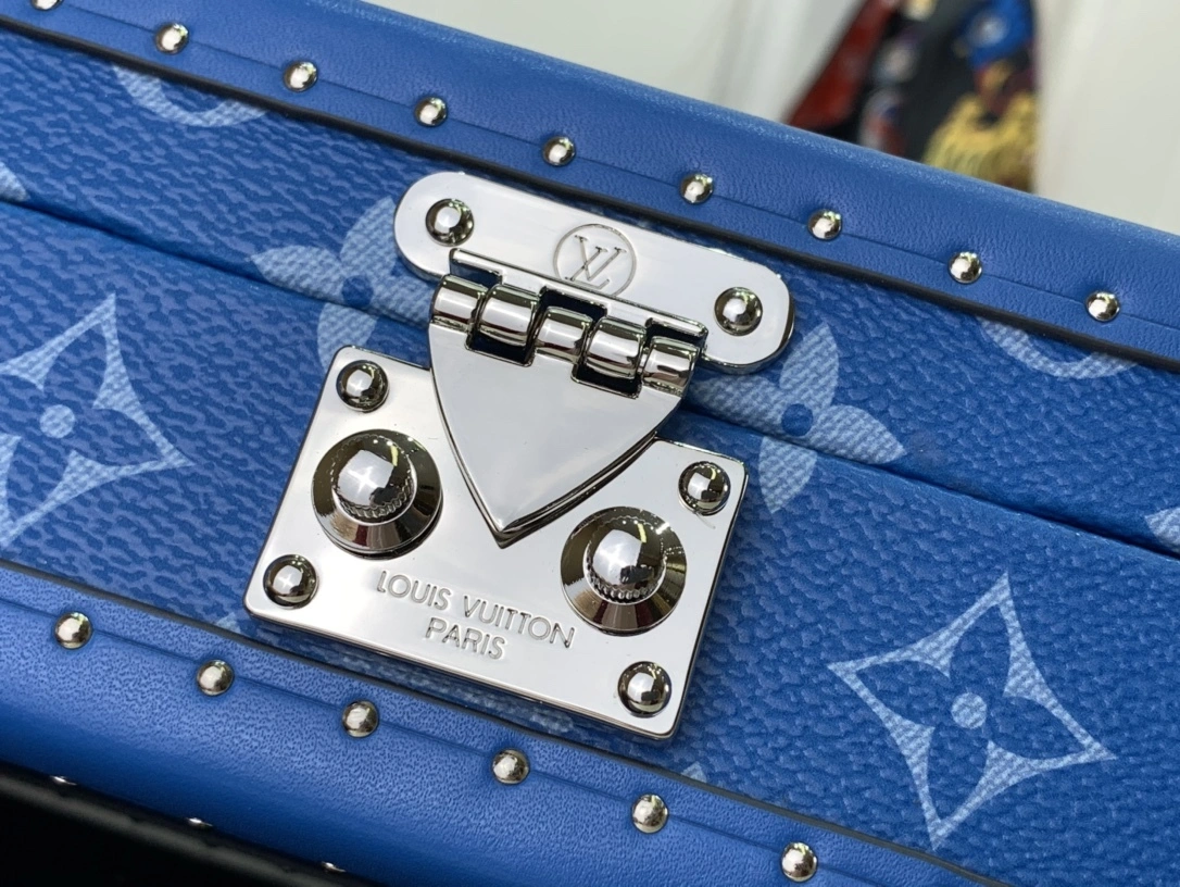 MOMO-- 8V M10611 Clutch Box item:D-B063E2730