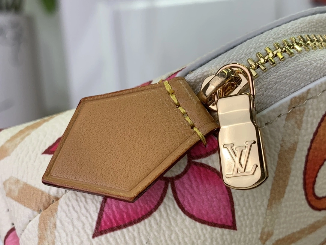 MOMO-- 8V M11239 Pochette Cosmétique item:D-B174G2111
