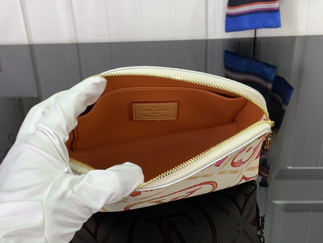 MOMO-- 8V M11239 Pochette Cosmétique item:D-B174G2111