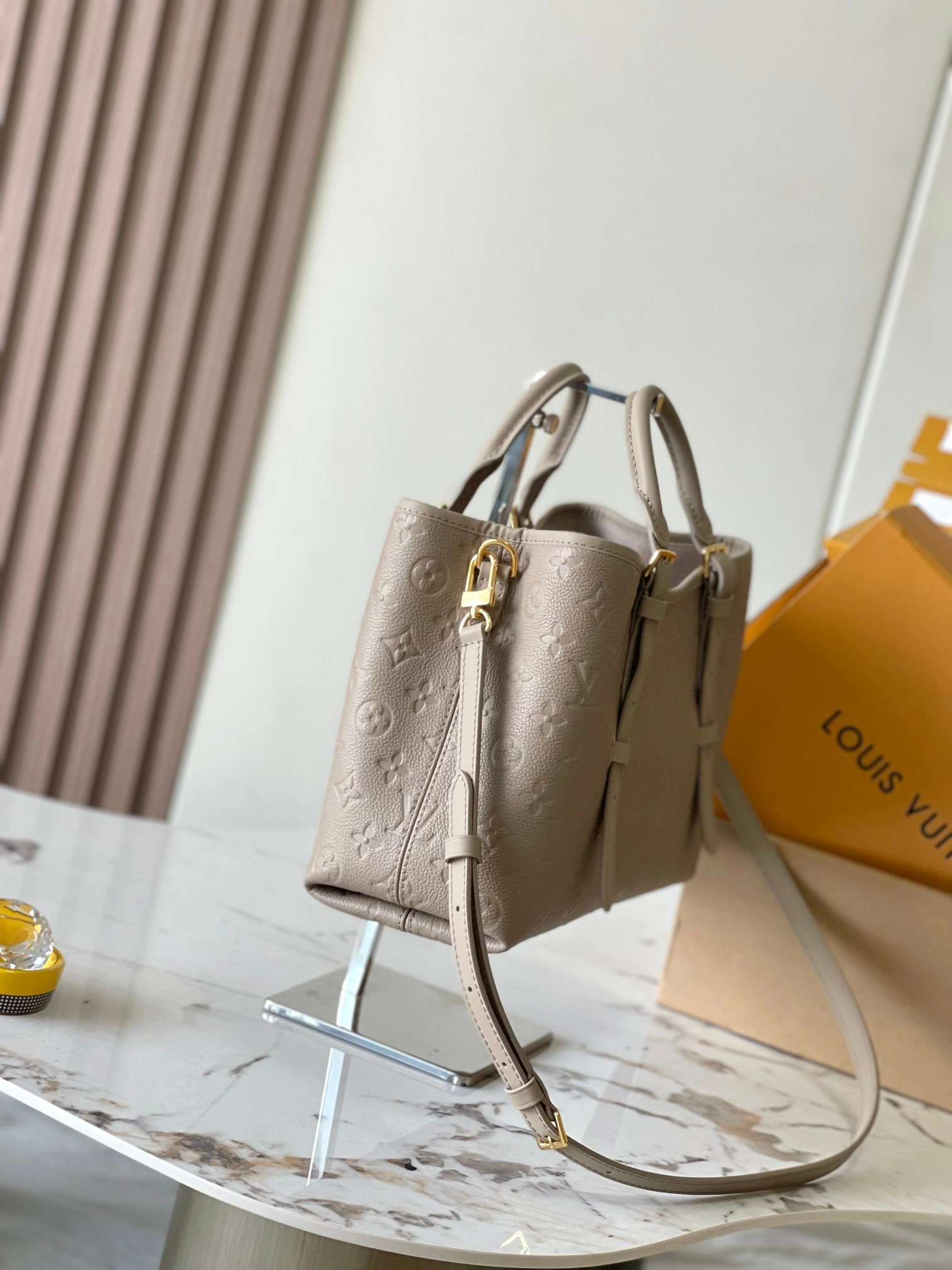 MOMO-- 8V M11463 high quality version Babylone Tote item:D-B106J0837