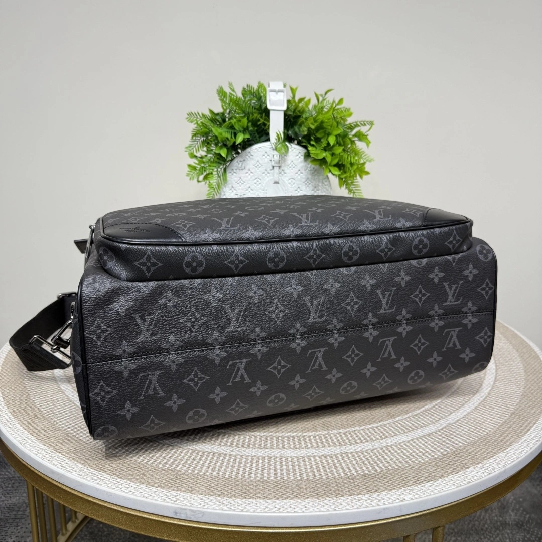 MOMO-- 8V M11512 high quality version Weekender cowhide item:E-B000H2767
