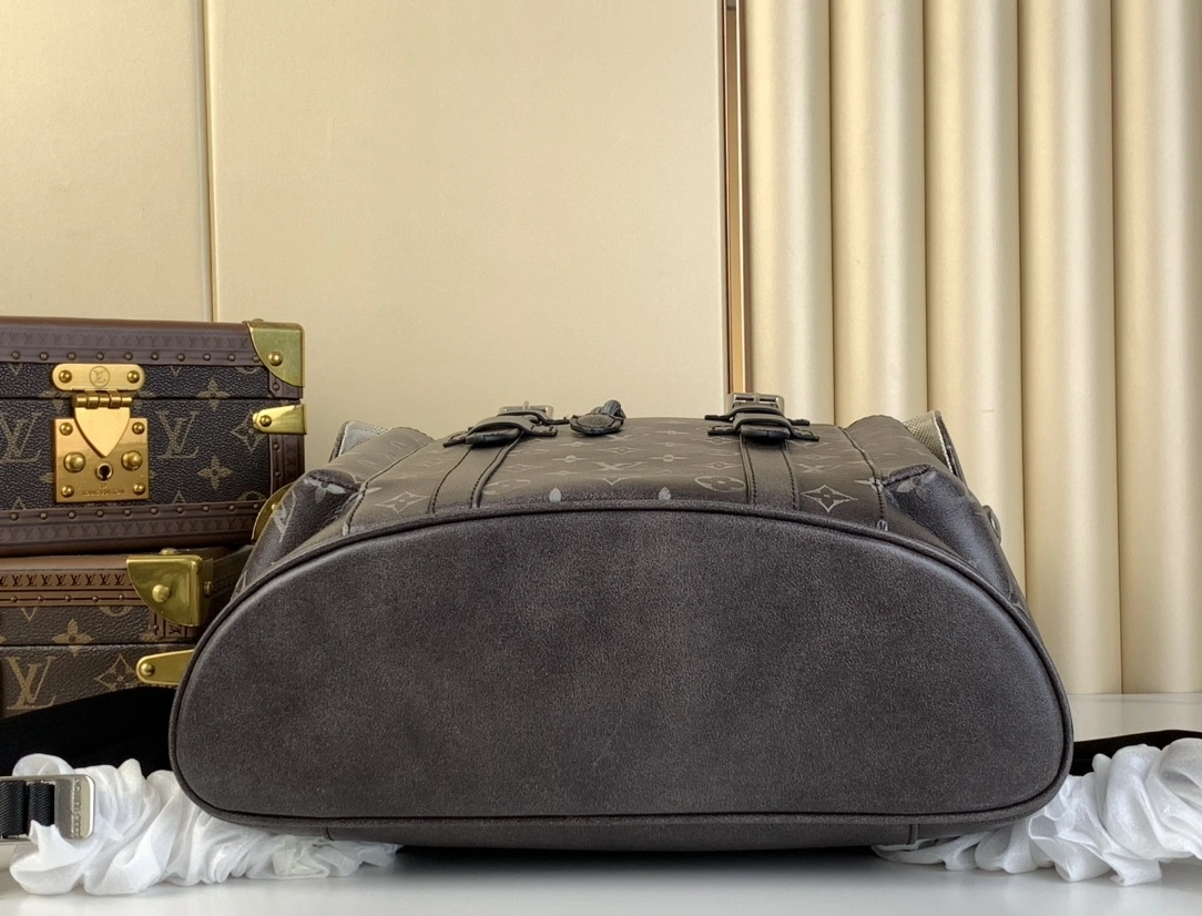 &MOMO-- 8V M11521 high quality version Christopher cowhide item:E-B000A1704