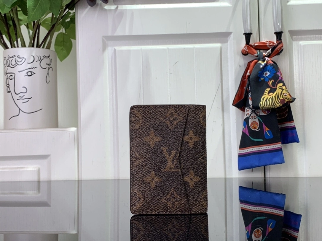 MOMO-- 8V M11631 item:D-B063G2084