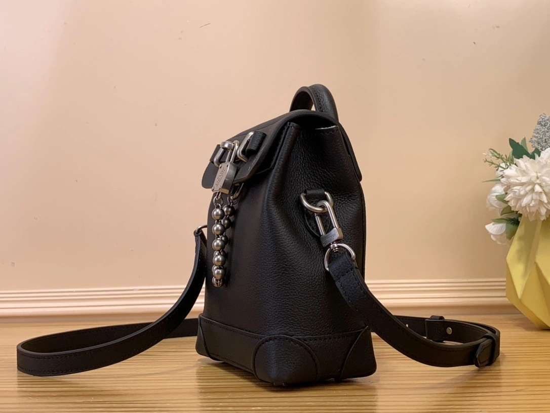 MOMO-- 8V M11637 high quality version Steamer 15 Calfskin item:E-B808A1324