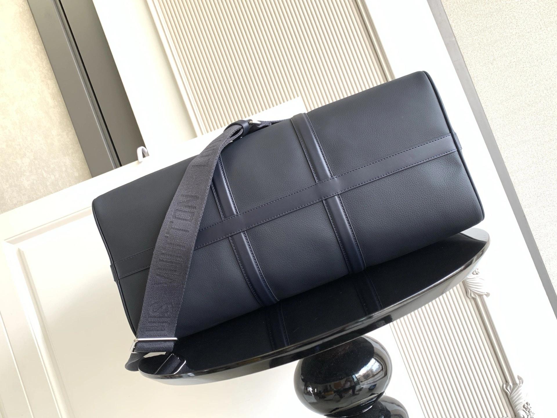 MOMO-- 8V M11693 high quality version cowhide 𝐊𝐞𝐞𝐩𝐚𝐥𝐥 item:E-B177I1011