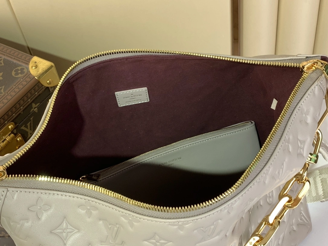 MOMO-- 8V M12071 high quality version Coussin Hobo MM item:E-B000C0208