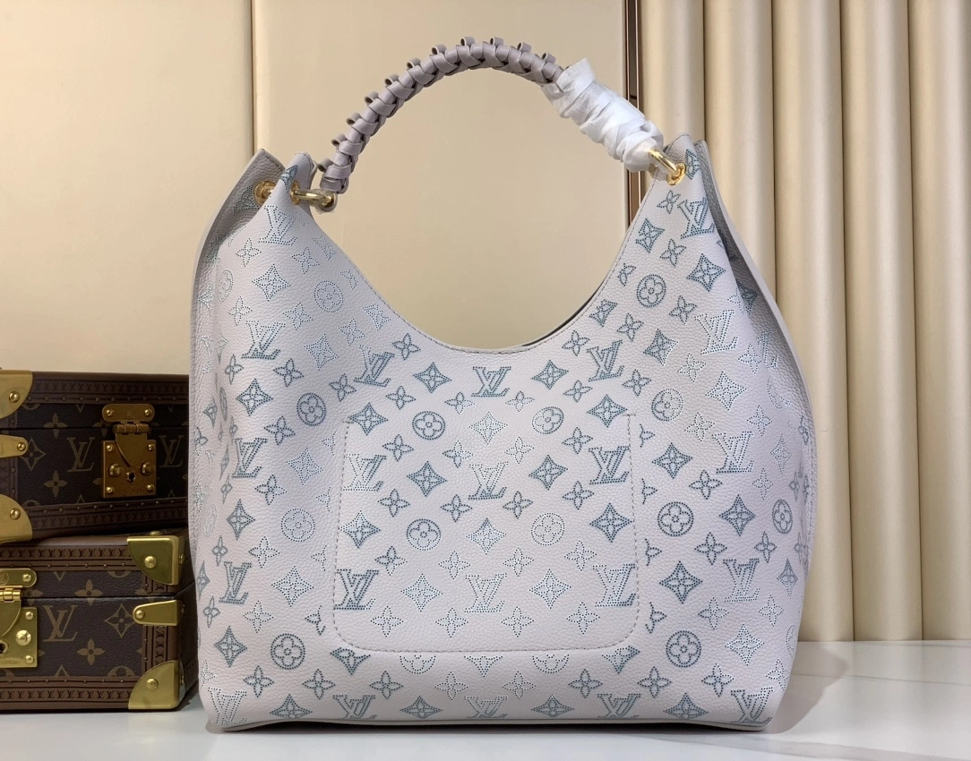 MOMO-- 8V M12093 high quality version Calfskin item:E-B000C0218