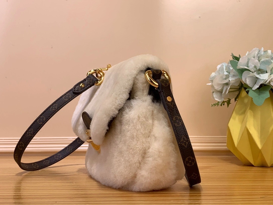 MOMO-- 8V M12097 high quality version ski cozygram wool item:E-B000B2112