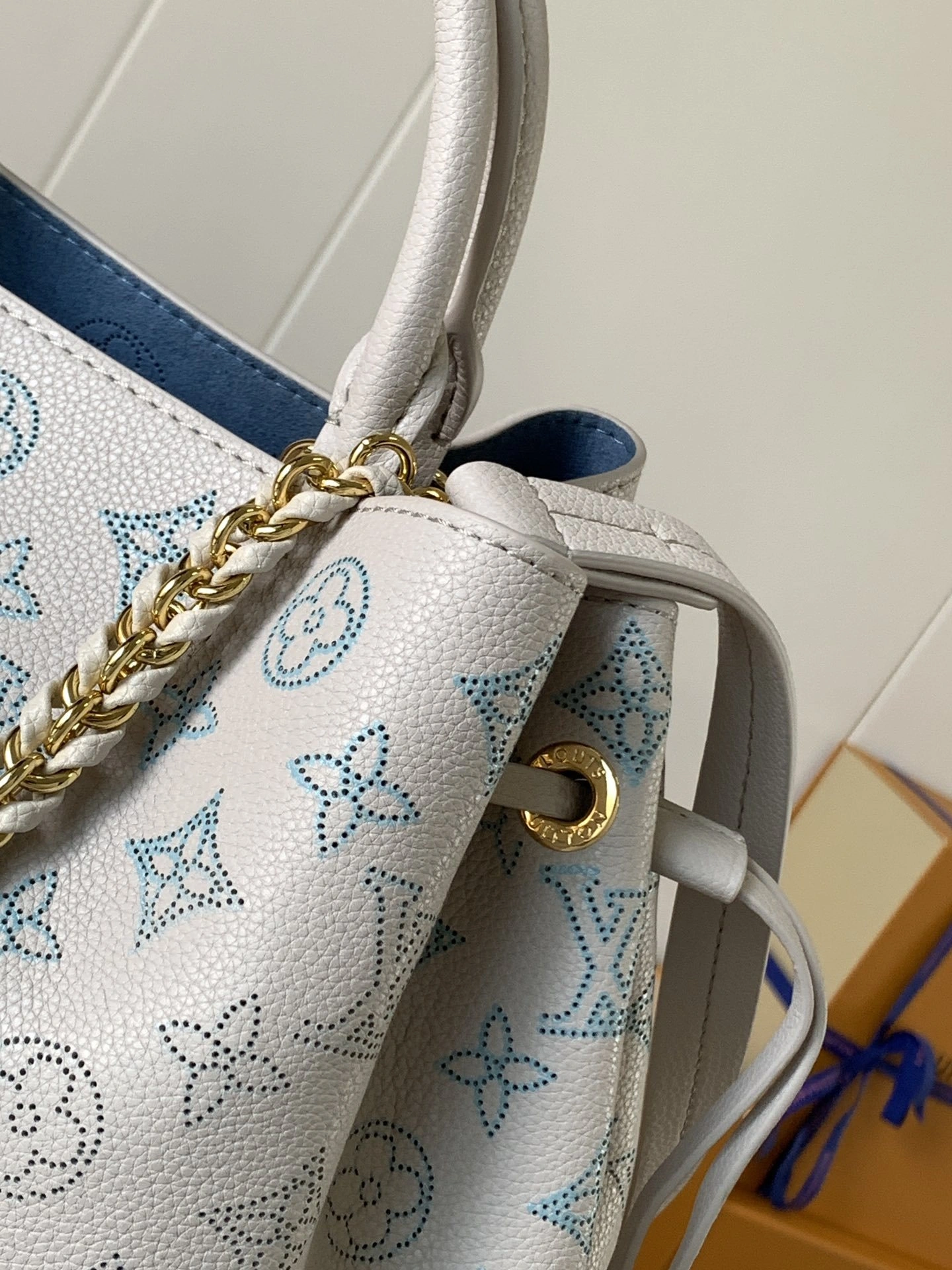 MOMO-- 8V M12127 high quality version Bella Tote cowhide item:E-B000A1311