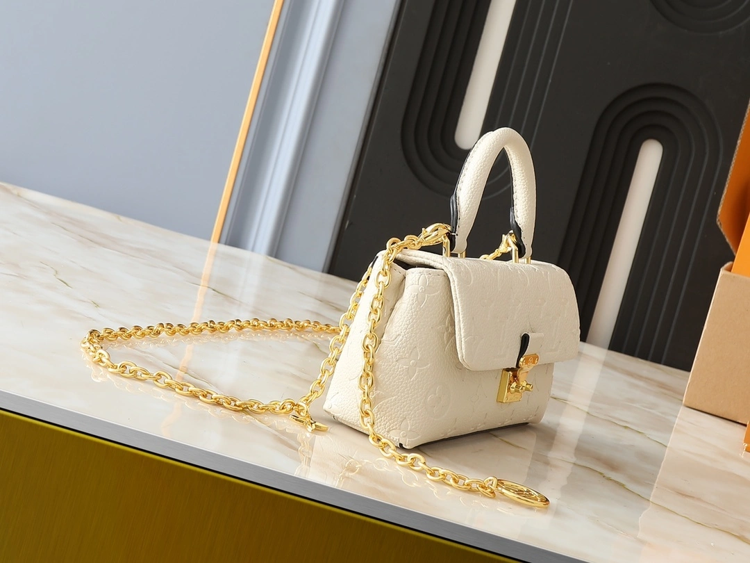MOMO-- 8V M12145 high quality version Nano Madeleine item:E-B000K0701H